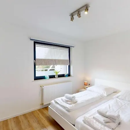 Apartment Seaside - 3